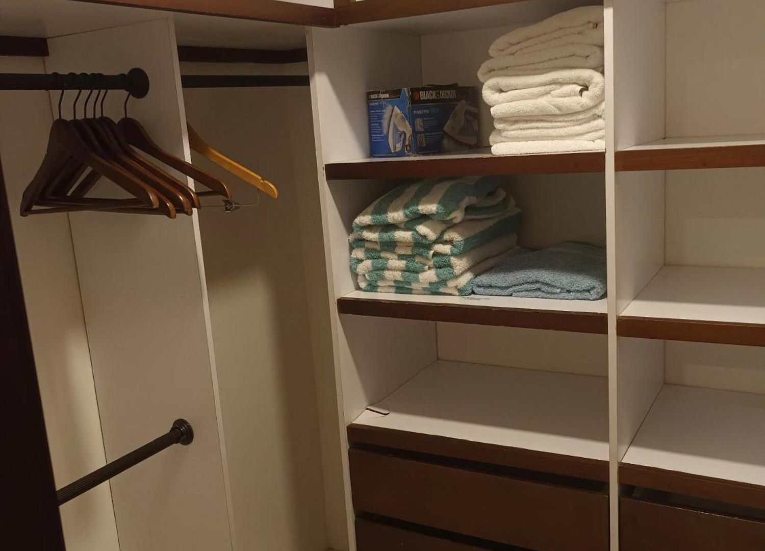 Apartment - 1400 Sq. Ft. *