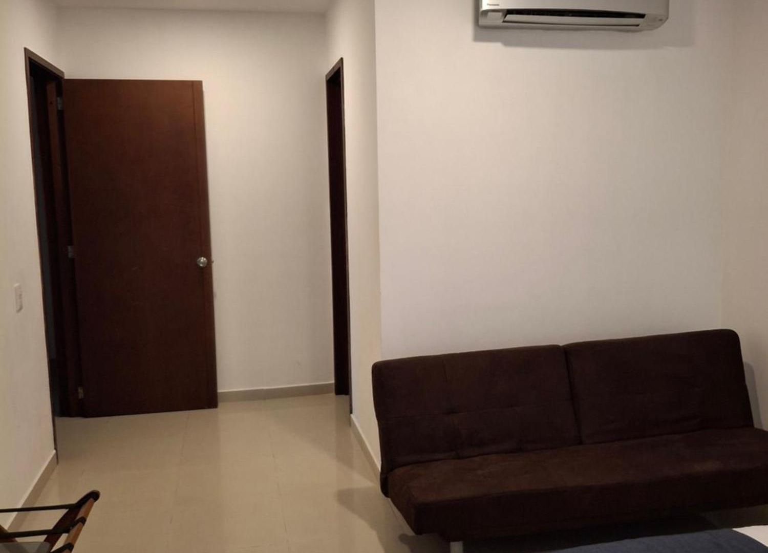 - 1400 Sq. Ft. * Cartagena