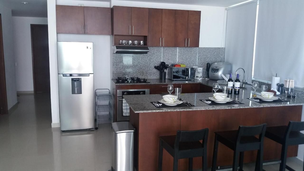 - 1400 Sq. Ft. Apartment Cartagena
